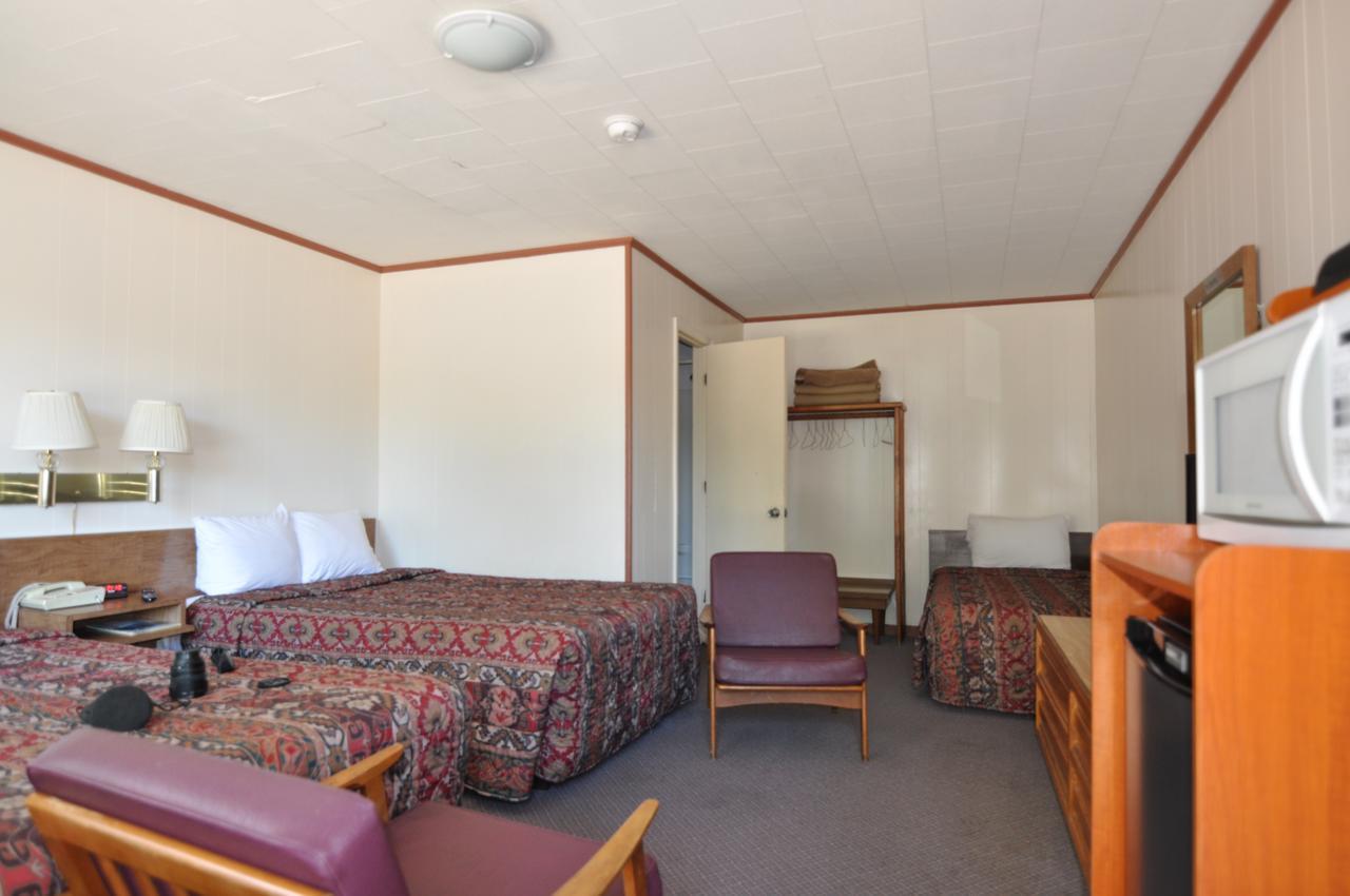 Budget Inn Near Westrock Covington Экстерьер фото
